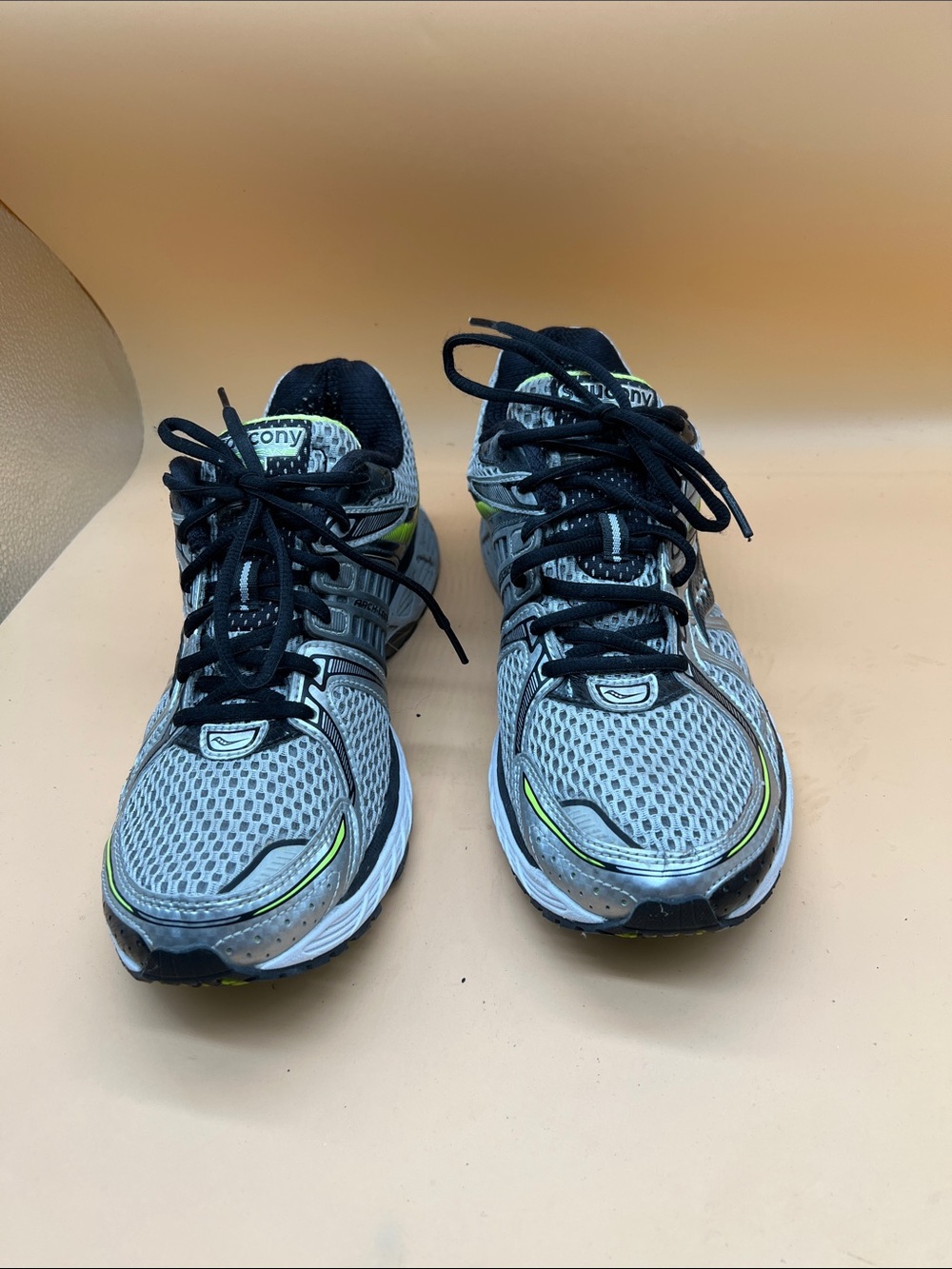 Saucony Hurricane 13 Men’s Running Shoes Size 10